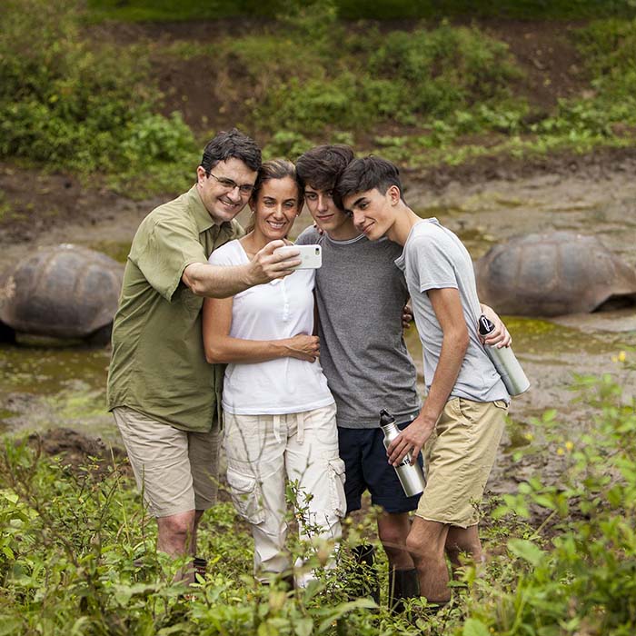 Scalesia lodge & Finch Bay Packages