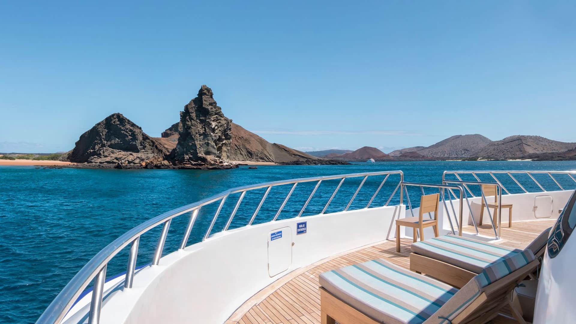 Galapagos luxury cruises for families