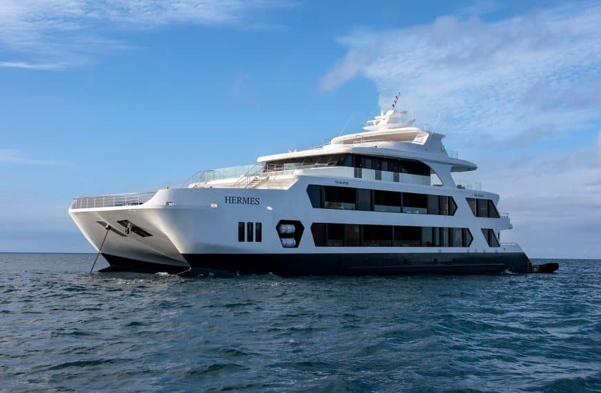 Luxury Galapagos cruise available for families