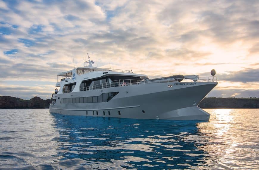 Tribute Galapagos Cruise
